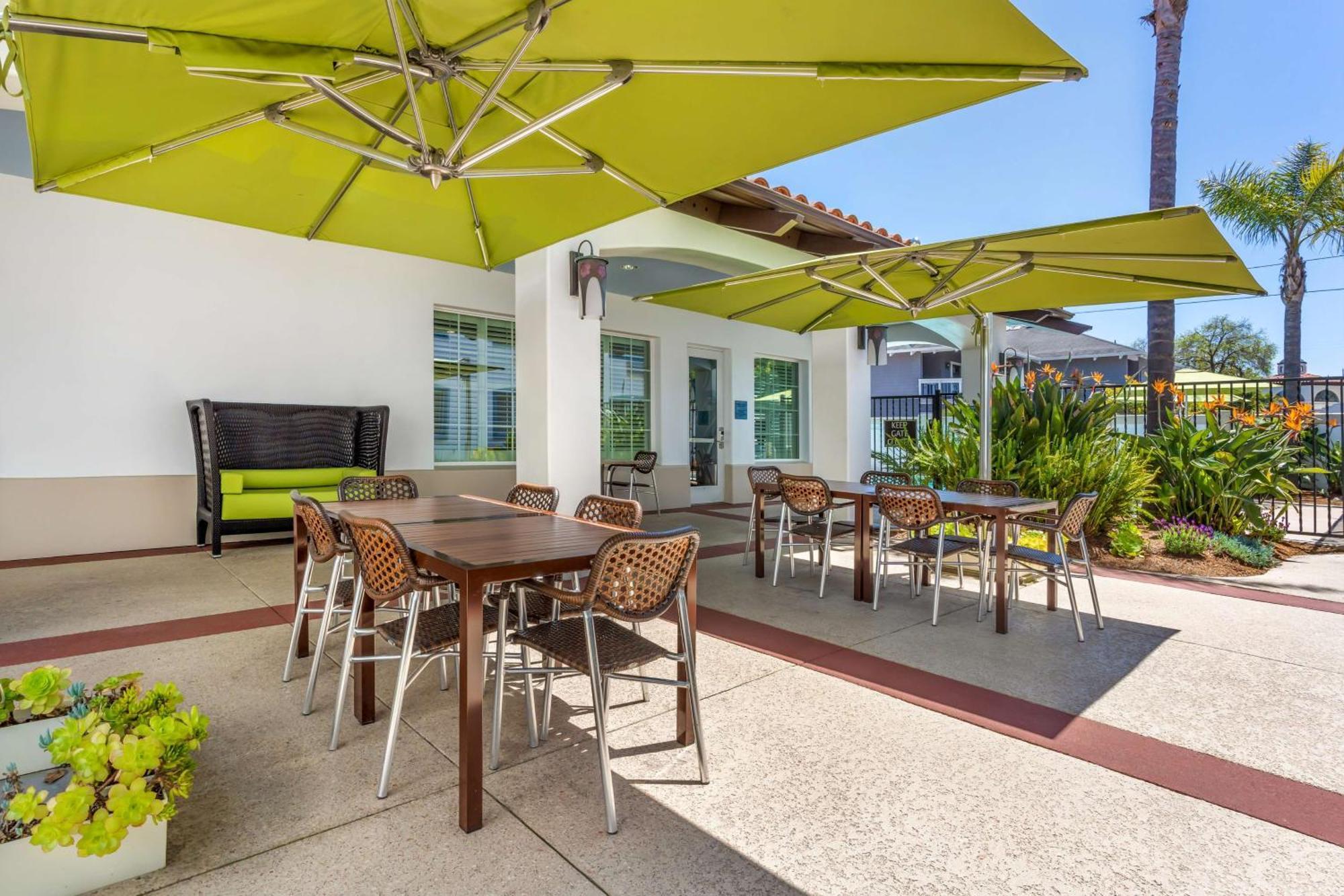 Best Western Plus Capitola By-The-Sea Inn & Suites Exterior foto